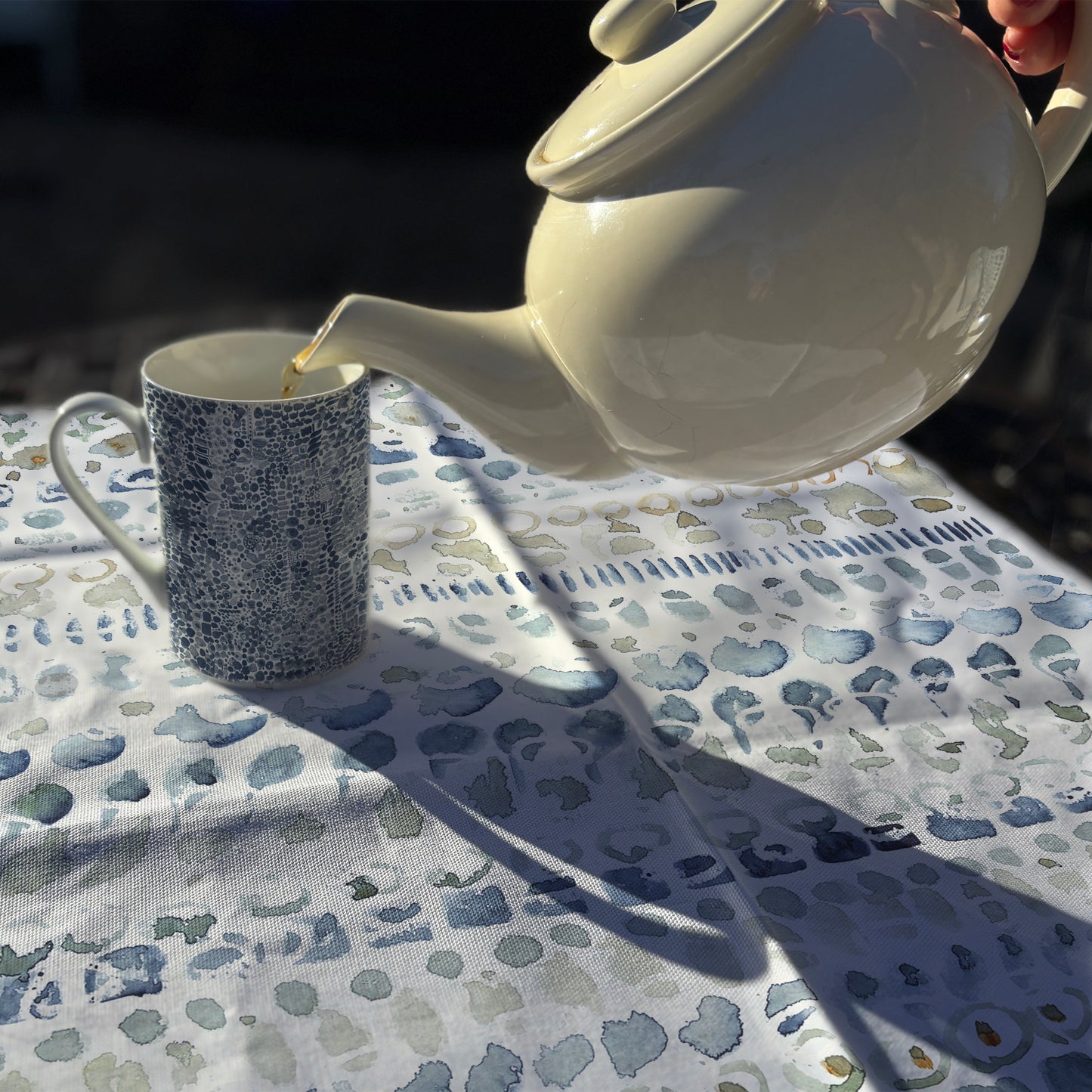 Green Contemplation, 100% cotton Tea Towel